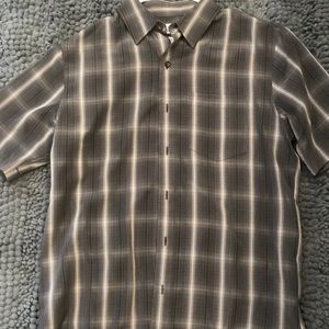 Mens dress shirt in size small. Croft & Barrow.